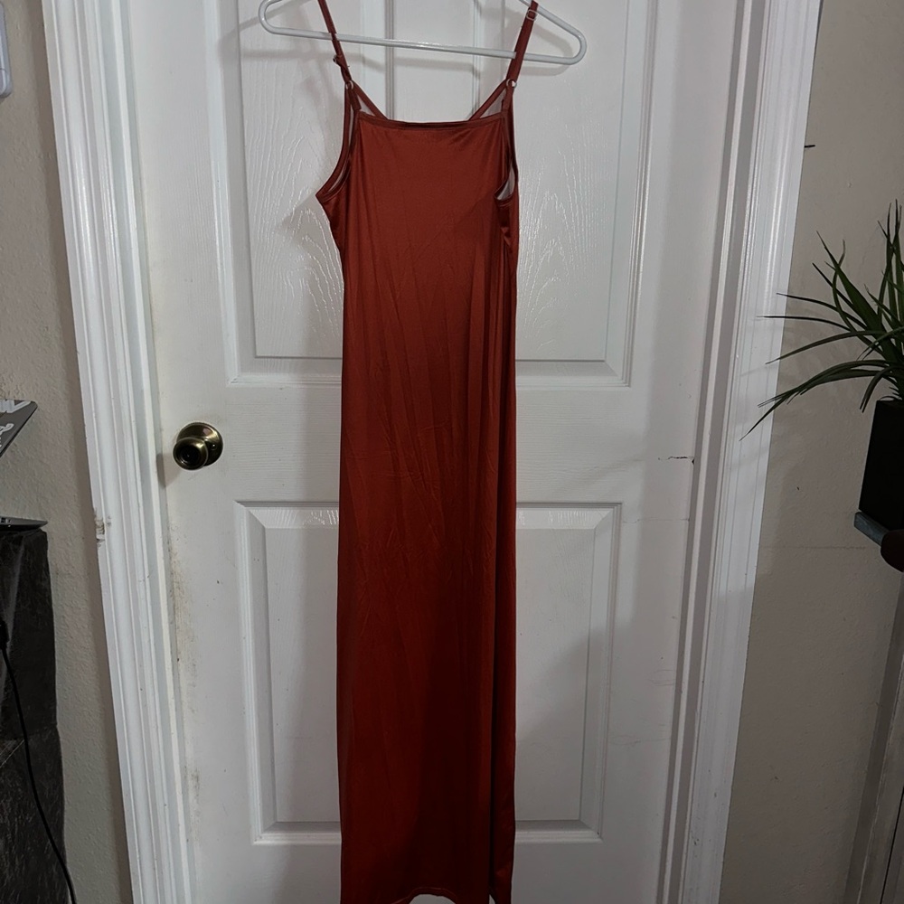 Rust Maxi Dress - Picture 2 of 4